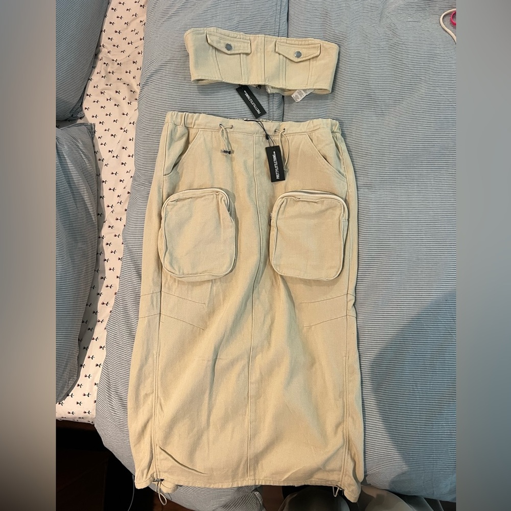 PRETTY LITTLE THING- skirt set